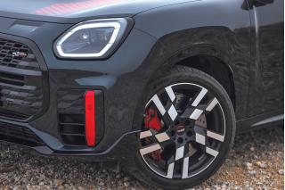 MINI Countryman JCW ALL4 300Ps 